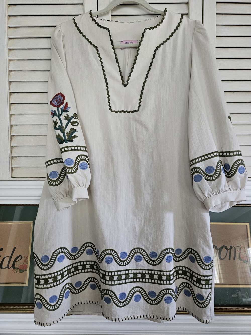 Entro Embroidered Ecru Shift Dress Medium Boho Puff Sleeve